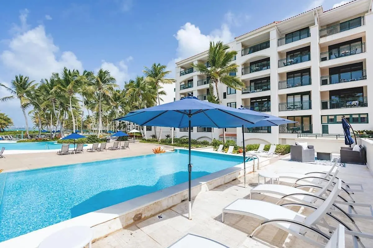Beachfront Luxury 2Br-Villa Acqua Rio Mar Carmelita Apartment