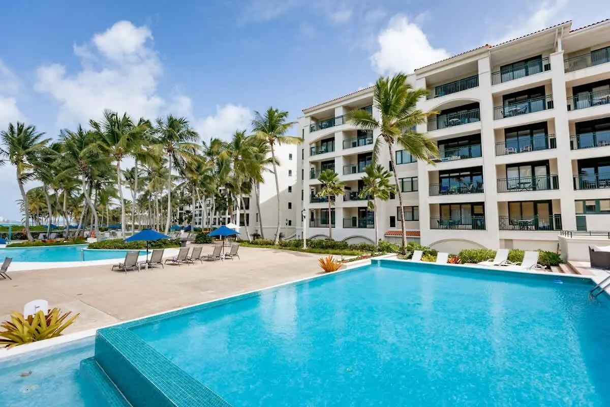 Beachfront Luxury 2Br-Villa Acqua Rio Mar Carmelita Apartment
