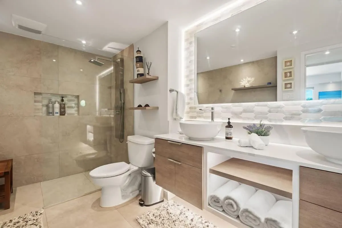 Apartment Beachfront Luxury 2Br-Villa Acqua Rio Mar Carmelita