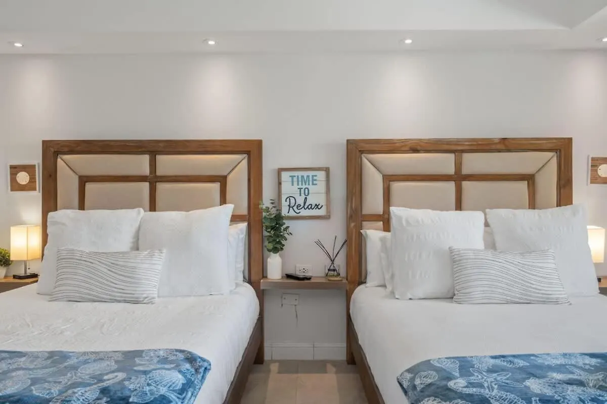 Beachfront Luxury 2Br-Villa Acqua Rio Mar Carmelita 0*,  Puerto Rico